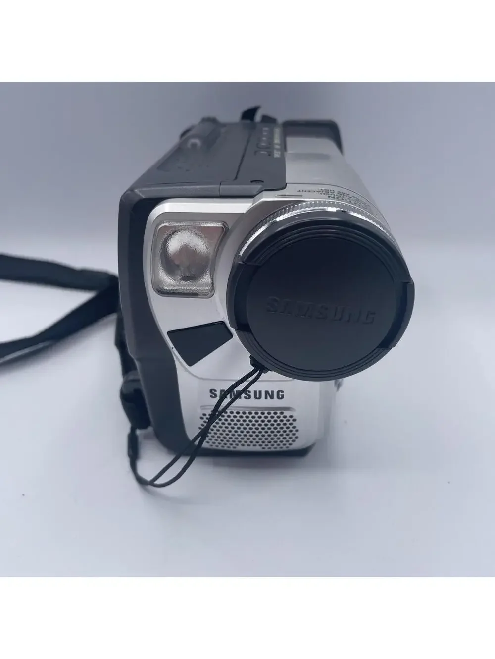 Samsung SCL906 Hi8 NTSC 8mm Camcorder W/O Charger! Parts Only Untested